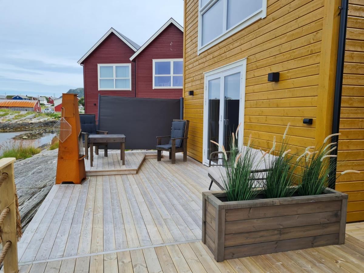 Rorbu Ved Sjoen Vila Bud Exterior foto
